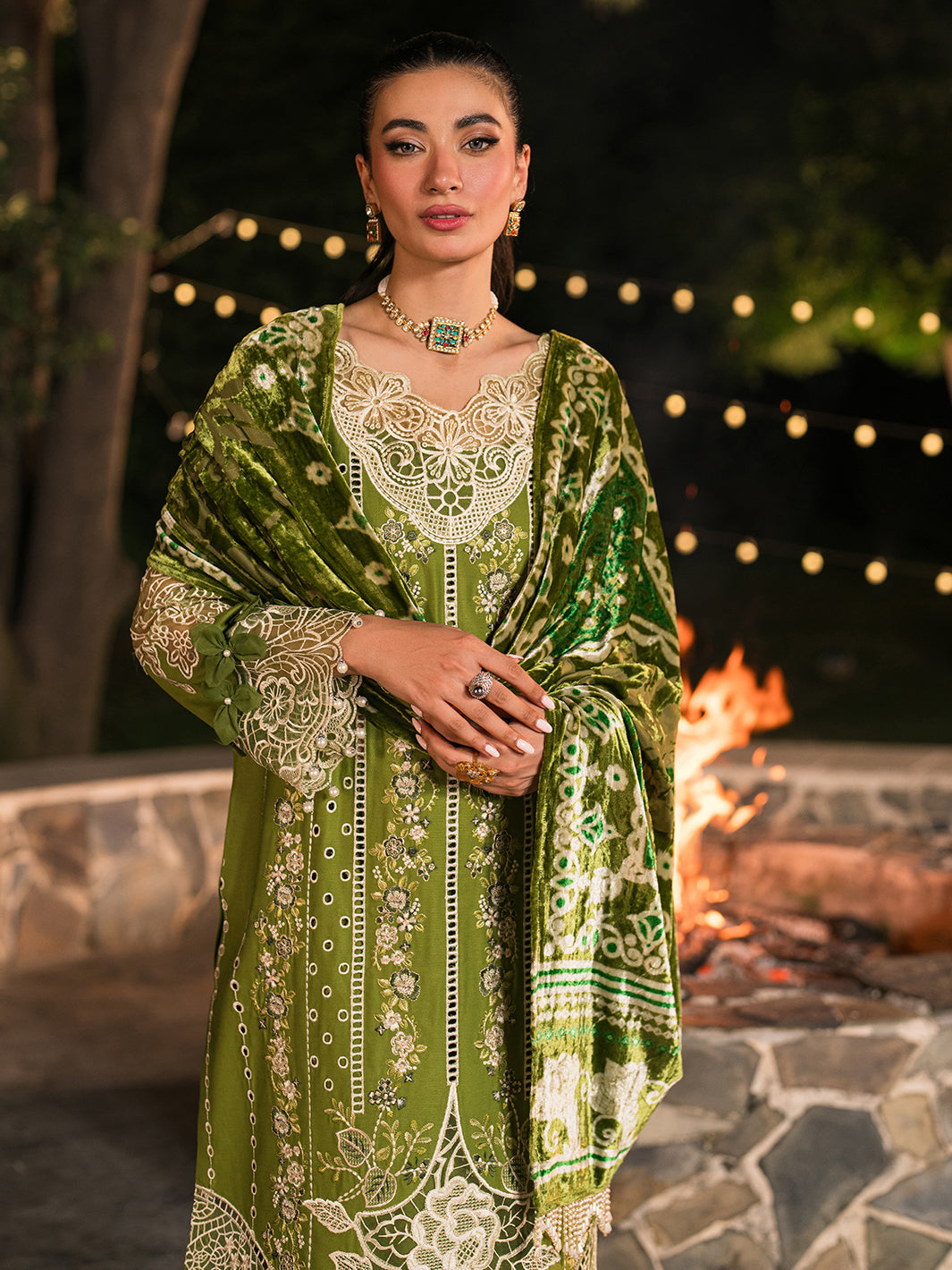 Mahnur | Nazakat Luxury Winter | ARYA