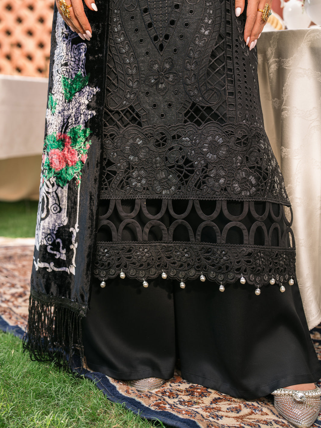 Mahnur | Nazakat Luxury Winter | LUMI