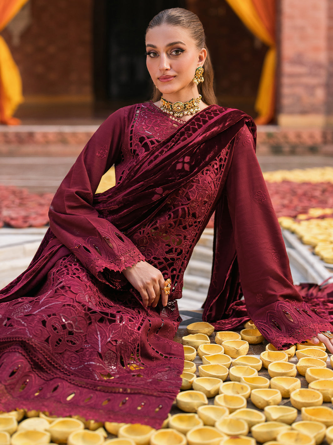 Mahnur | Nazakat Luxury Winter | REINA
