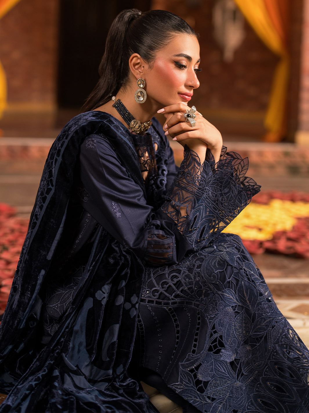 Mahnur | Nazakat Luxury Winter | SIRA