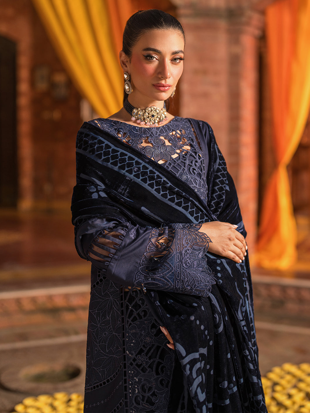 Mahnur | Nazakat Luxury Winter | SIRA