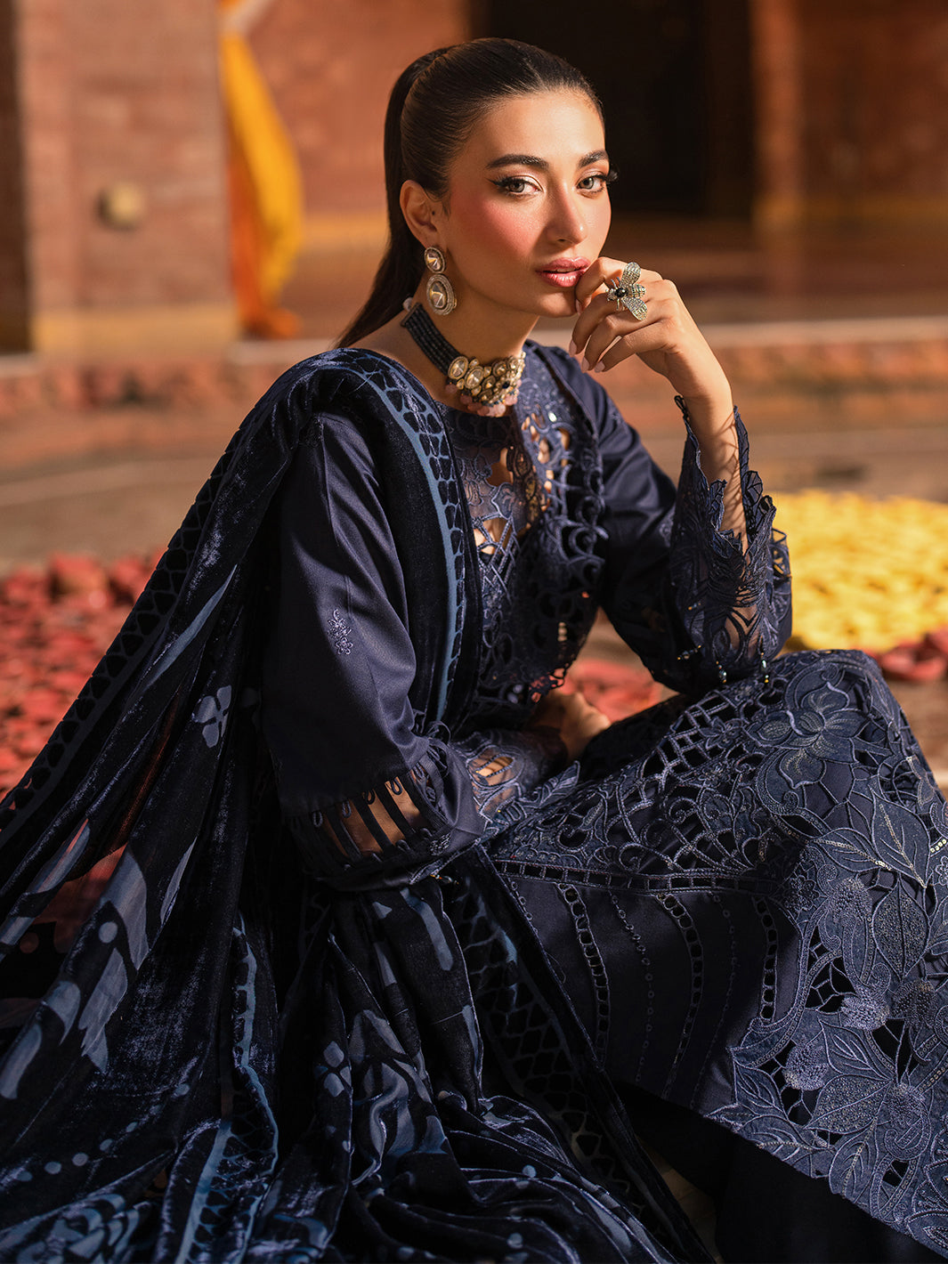 Mahnur | Nazakat Luxury Winter | SIRA