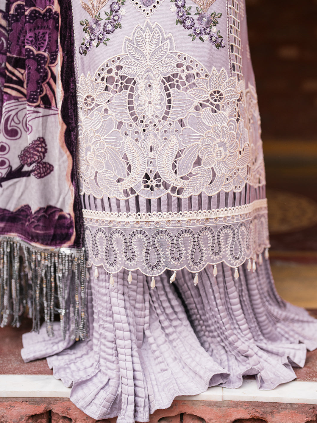 Mahnur | Nazakat Luxury Winter | VANA