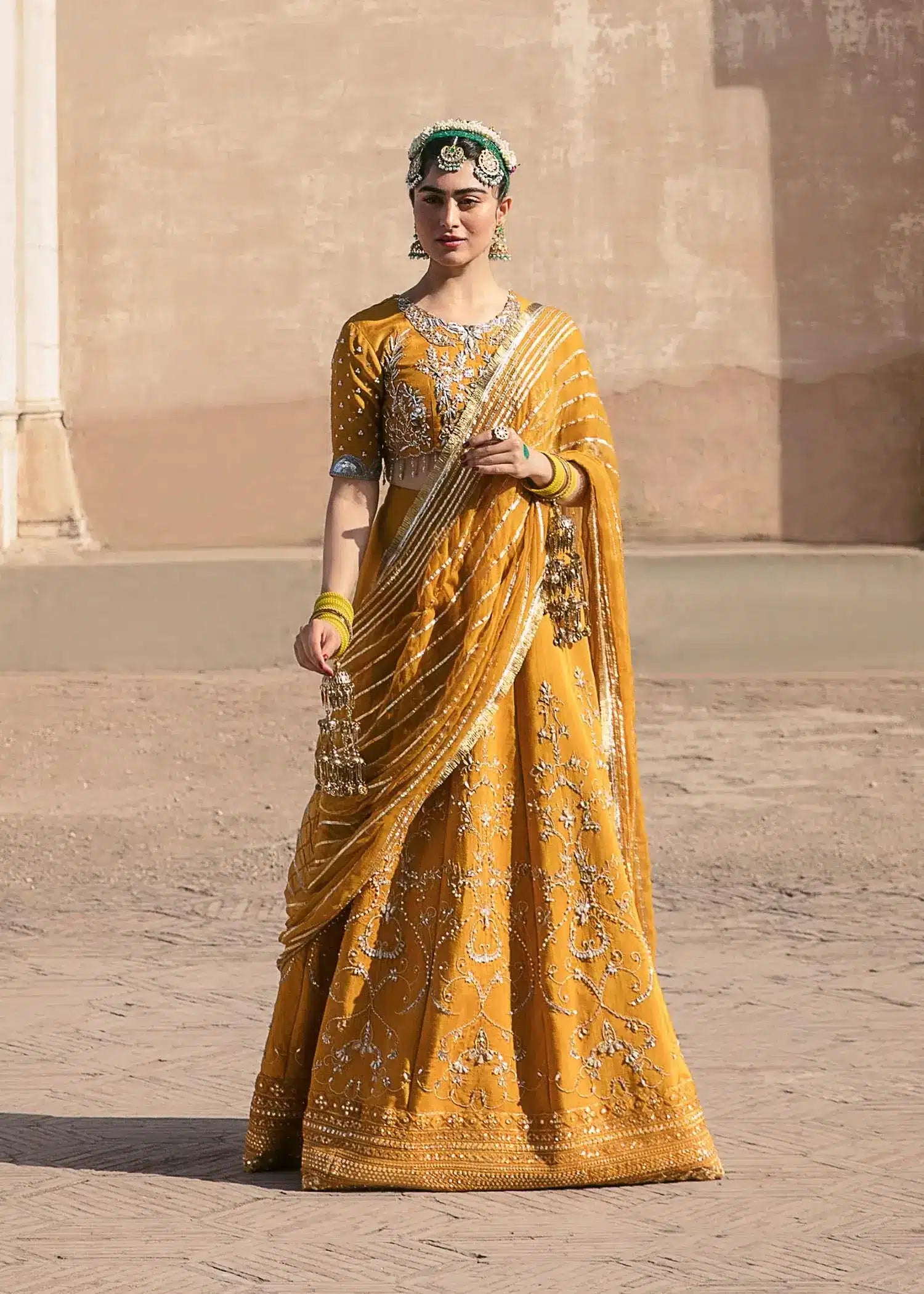 Mahum Asad | Gul Posh Luxury Formals â23 | Nazneen