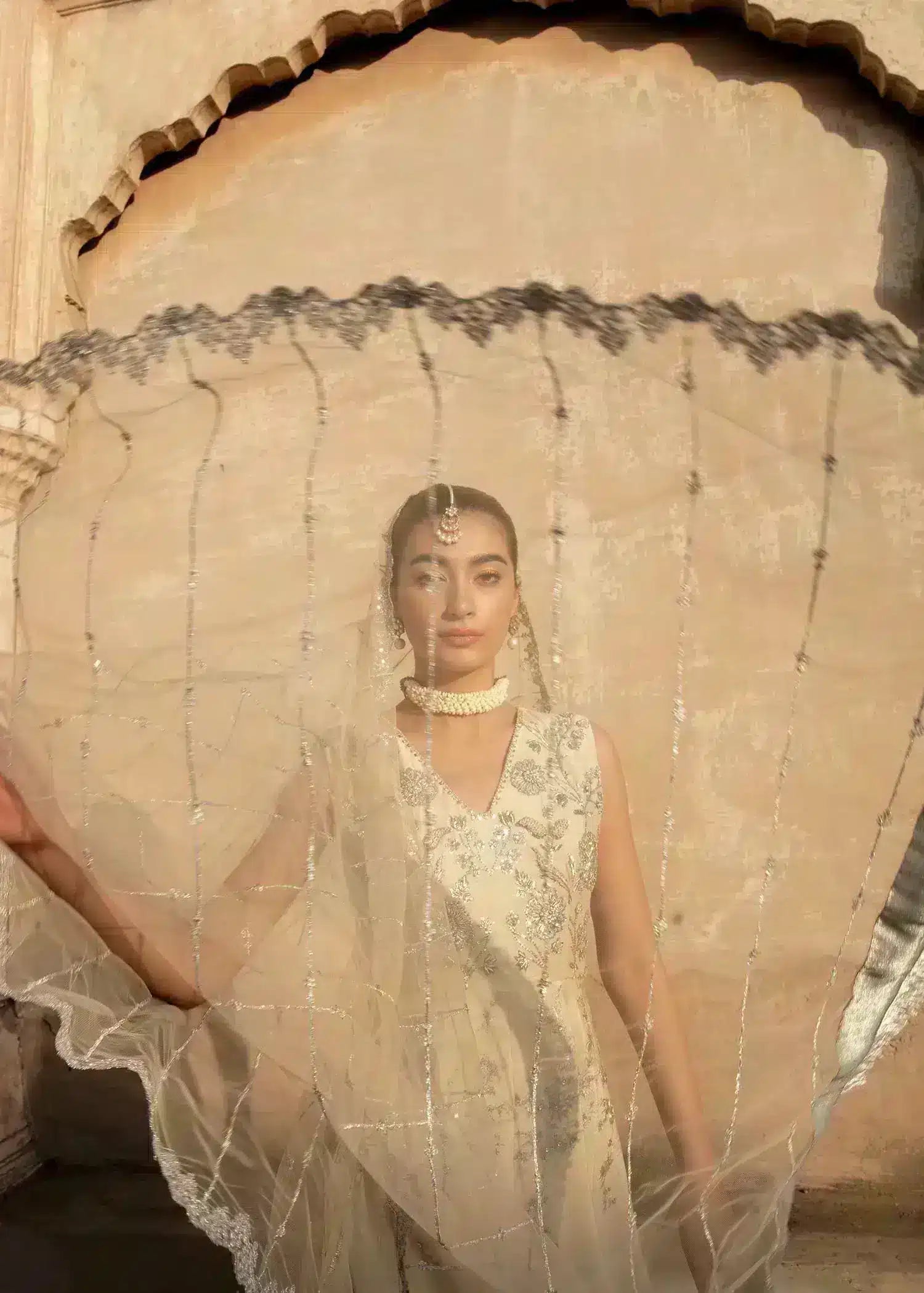 Mahum Asad | Gul Posh Luxury Formals â23 | Bahaar