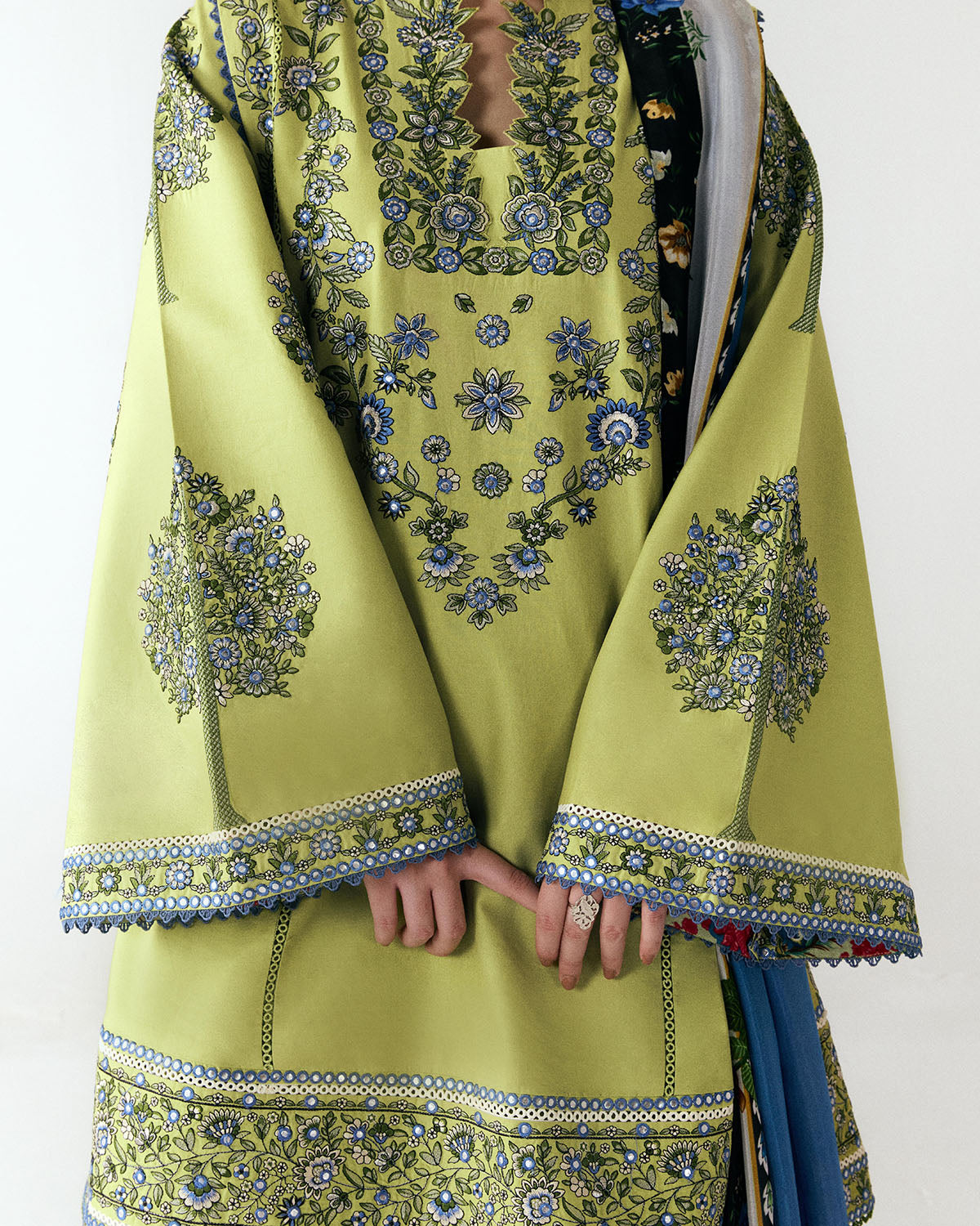 Jugnu | SS 26 Lawn | Mai