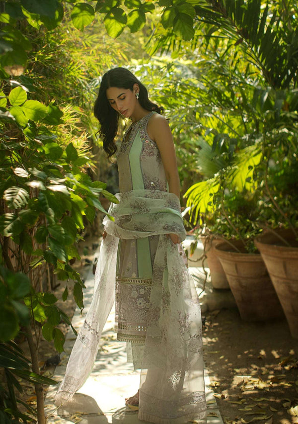 Layla Chatoor | Luxury Pret | Lavender Kali Kurta With Pants And Printed Dupatta