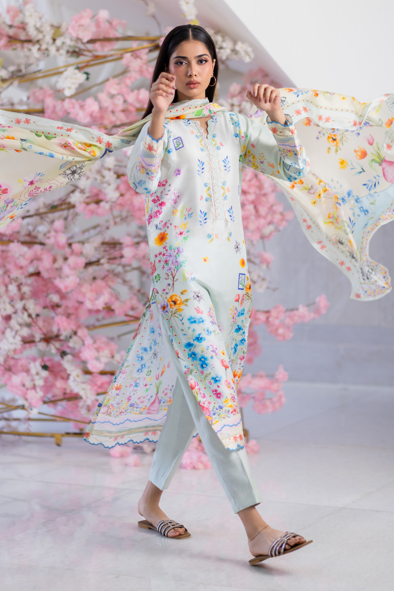 Mina Hasan | Signature Pret | Blue Lush
