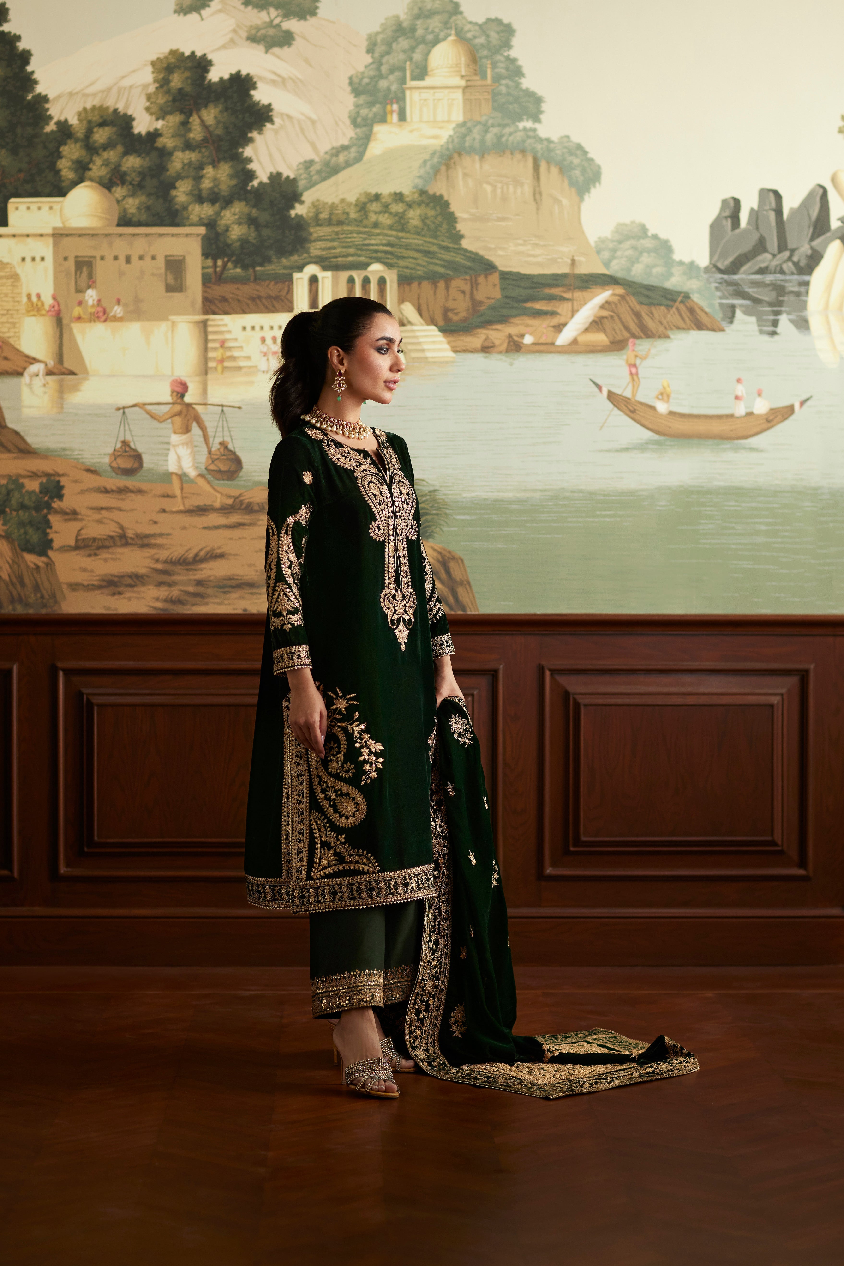 Mina Hassan | Velvet Luxe | Zehra