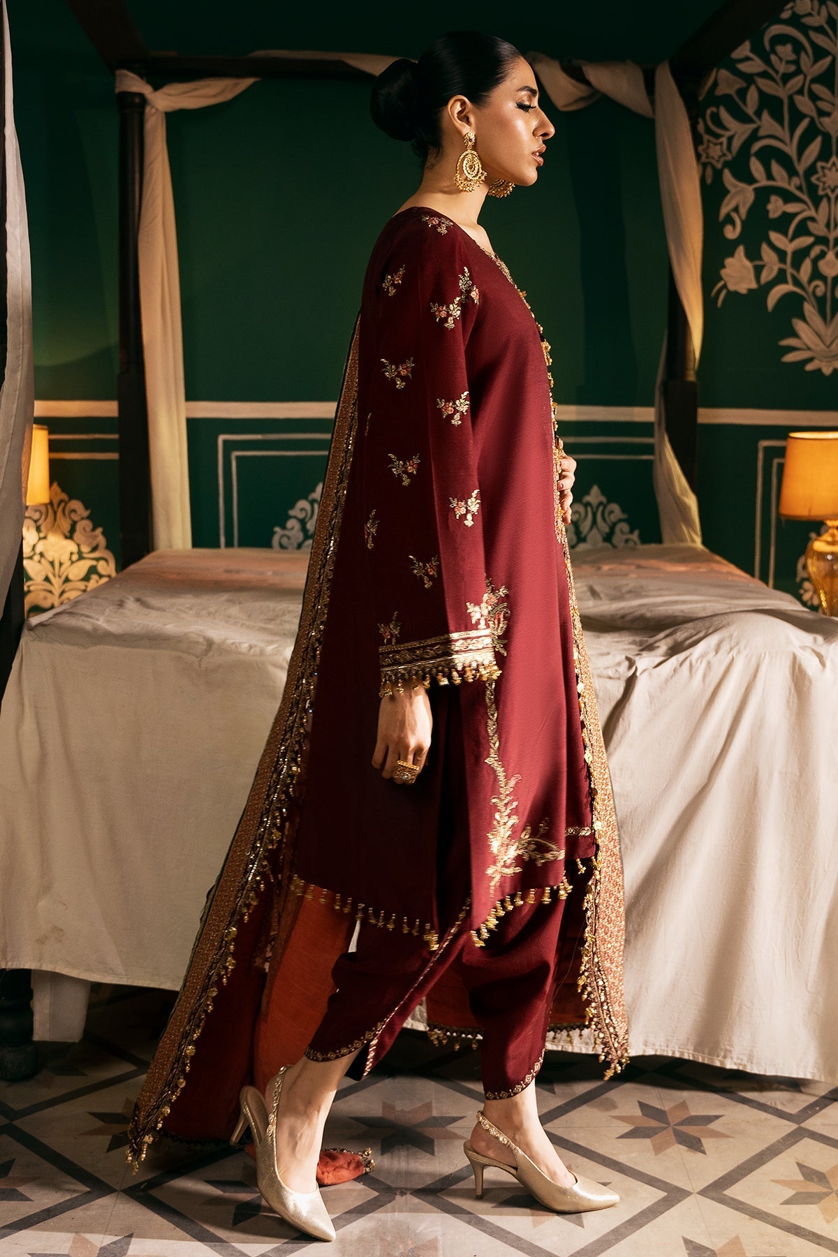 Mina Kashif | Meeral Formals 24 | Ishaal