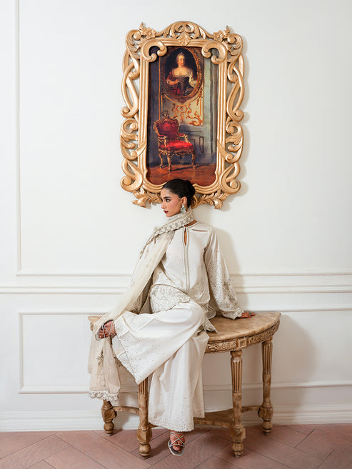 Epoque | Elysia Luxury Pret | Mira