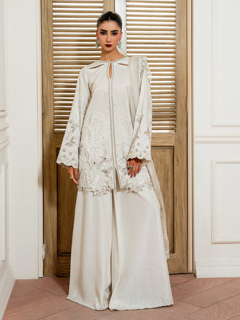 Epoque | Elysia Luxury Pret | Mira