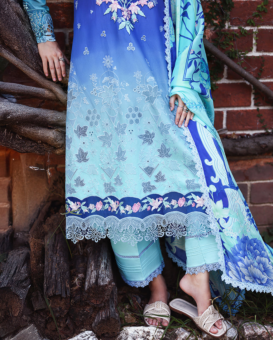 Mushq | Solace Ombre Chikankari | Moonlit Ease