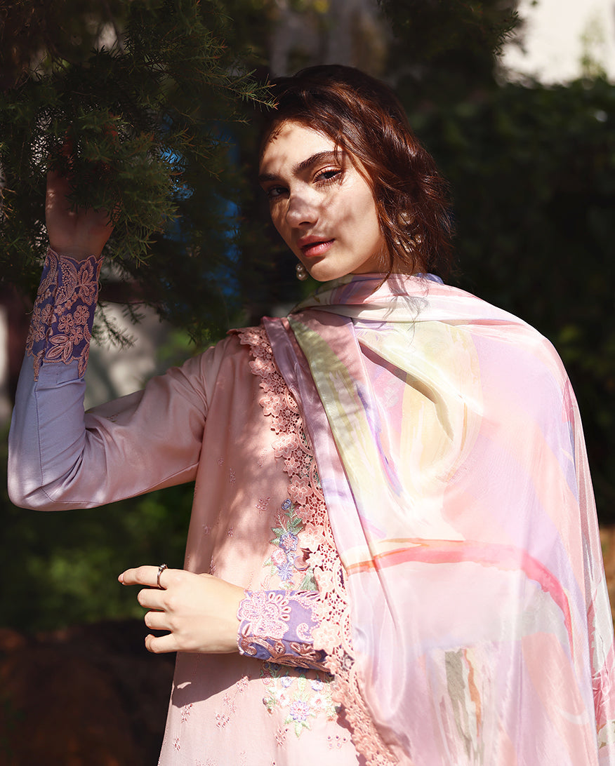 Mushq | Solace Ombre Chikankari | Morning Veil
