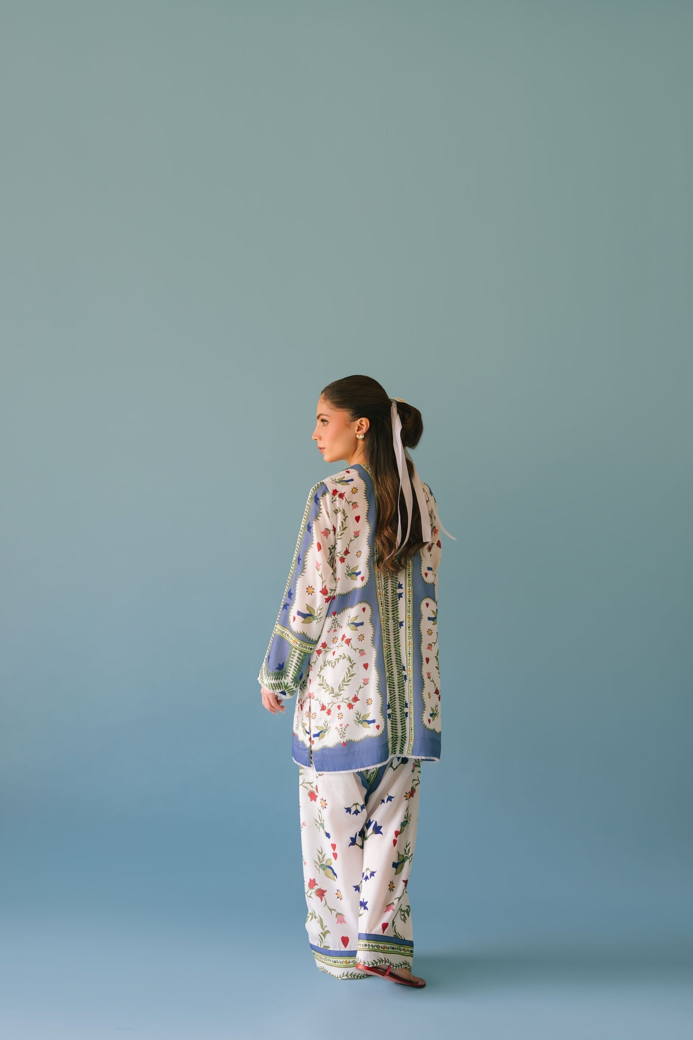 Sammy K | Lawn Pret 25 | flower bud