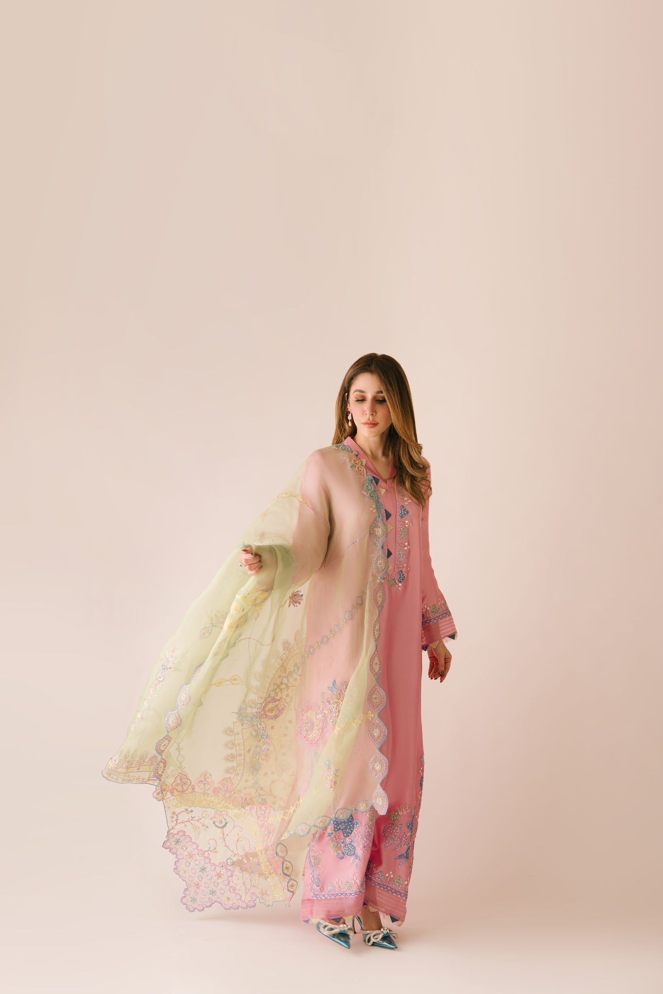 Sammy K | Aadat Festive Edition |Spray Rose