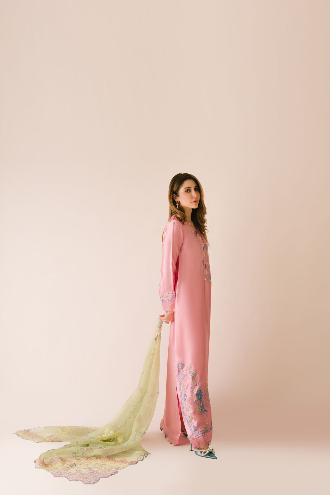 Sammy K | Aadat Festive Edition |Spray Rose