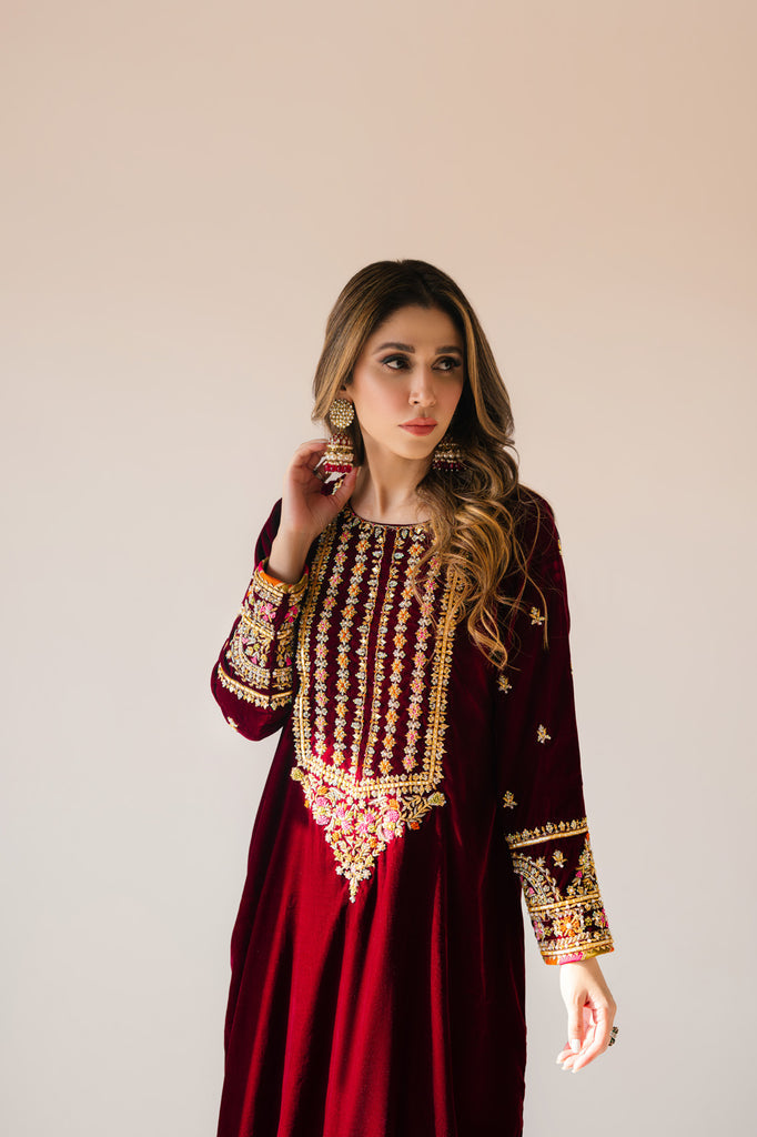 Sammy K | Velvet Festive Edit | Maroon Maxi velvet Outfit