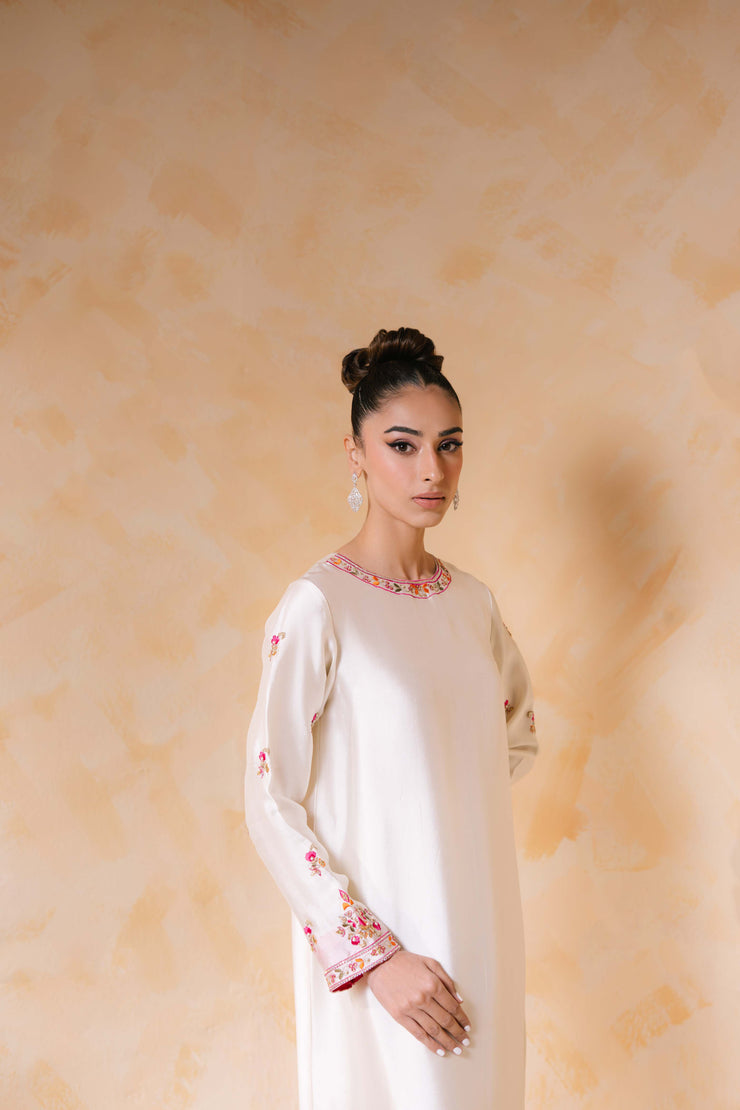 Sammy K | Daisy Drizzle | Garden Rose