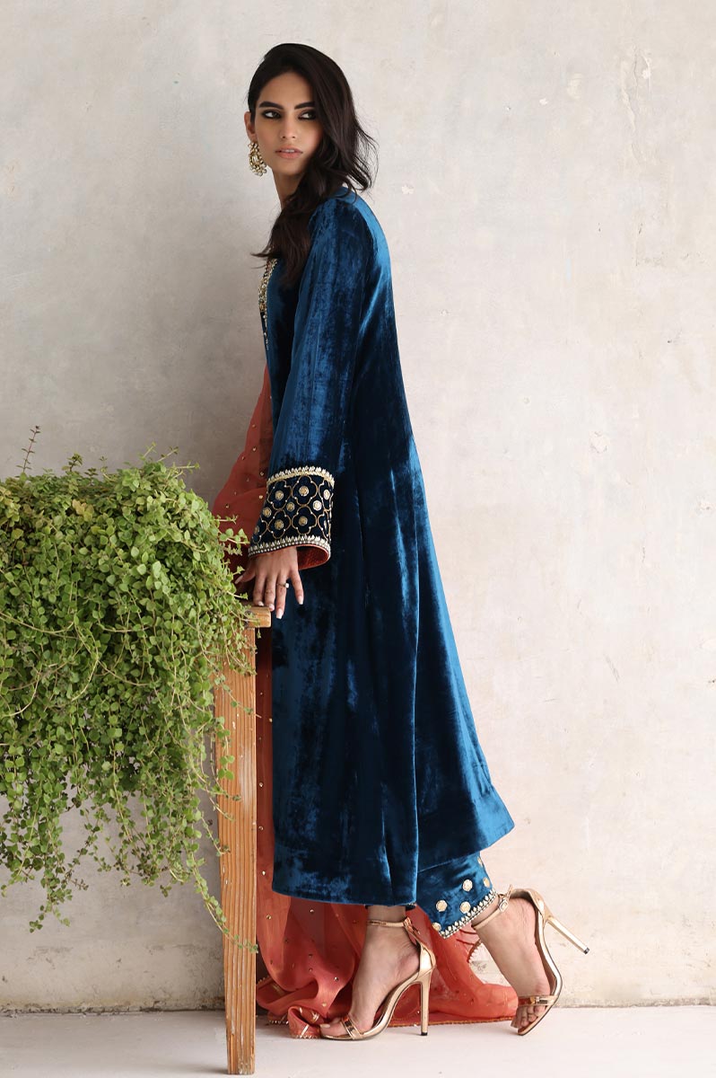 Sana Abbas | Velvet Formals | NINA