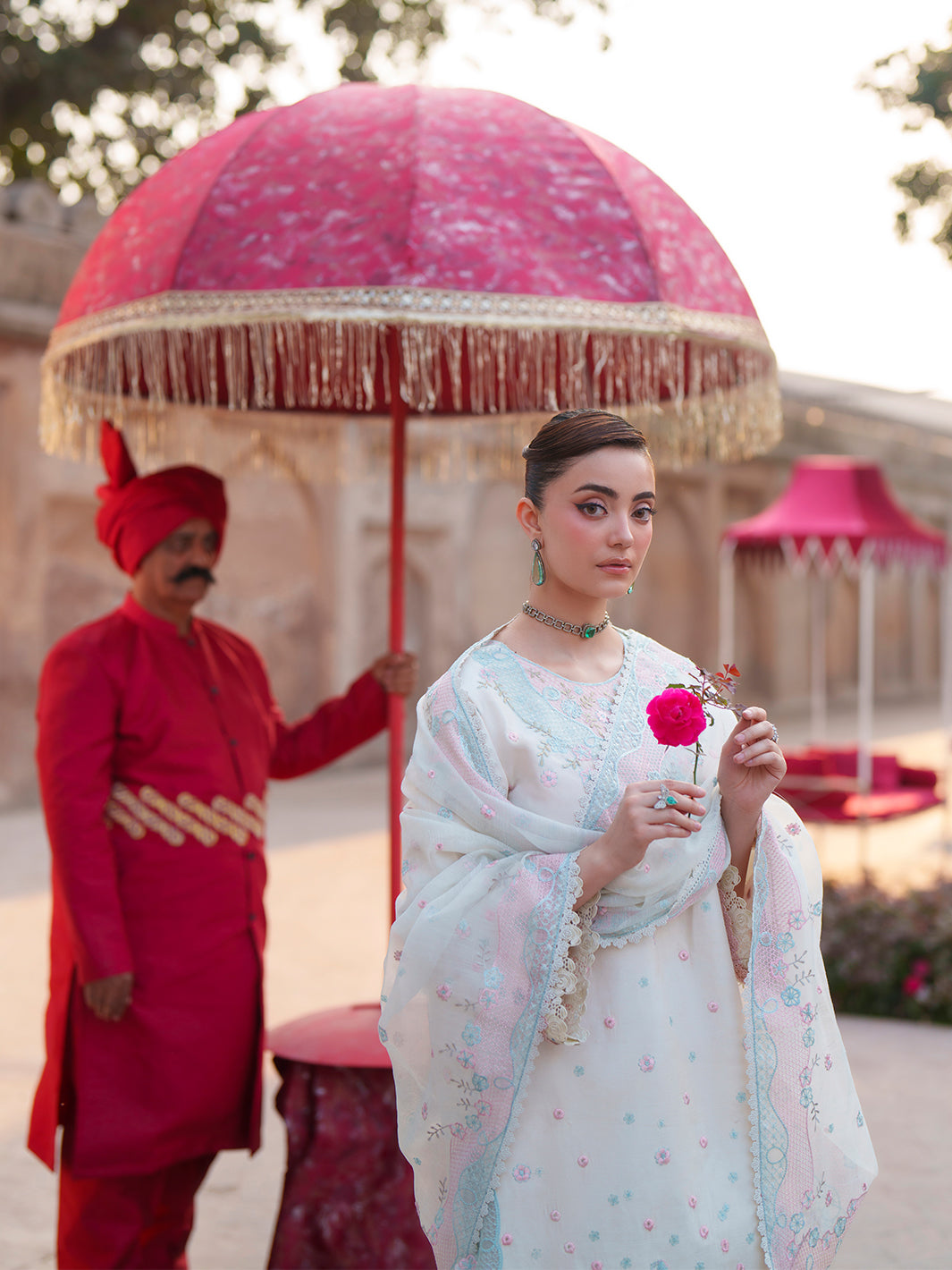 Mahnur | Nilofer Luxury Lawn 26 | NL-02