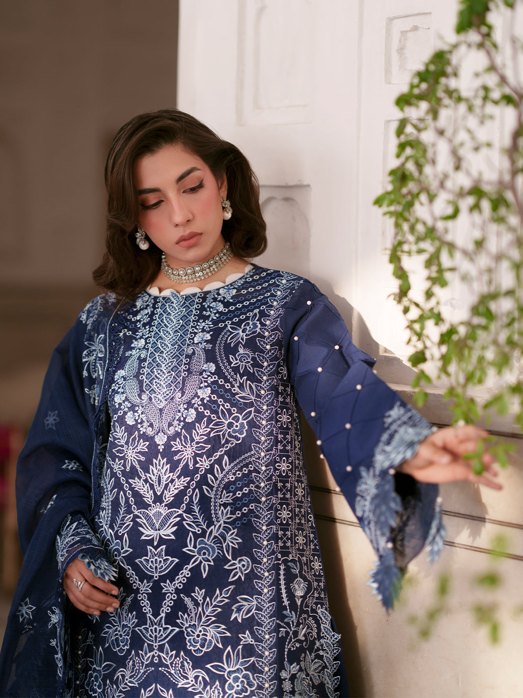 Mahnur | Nilofer Luxury Lawn 26 | NL-04