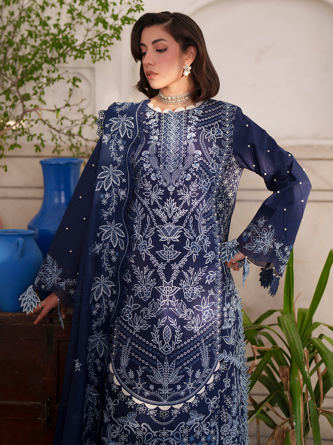 Mahnur | Nilofer Luxury Lawn 26 | NL-04