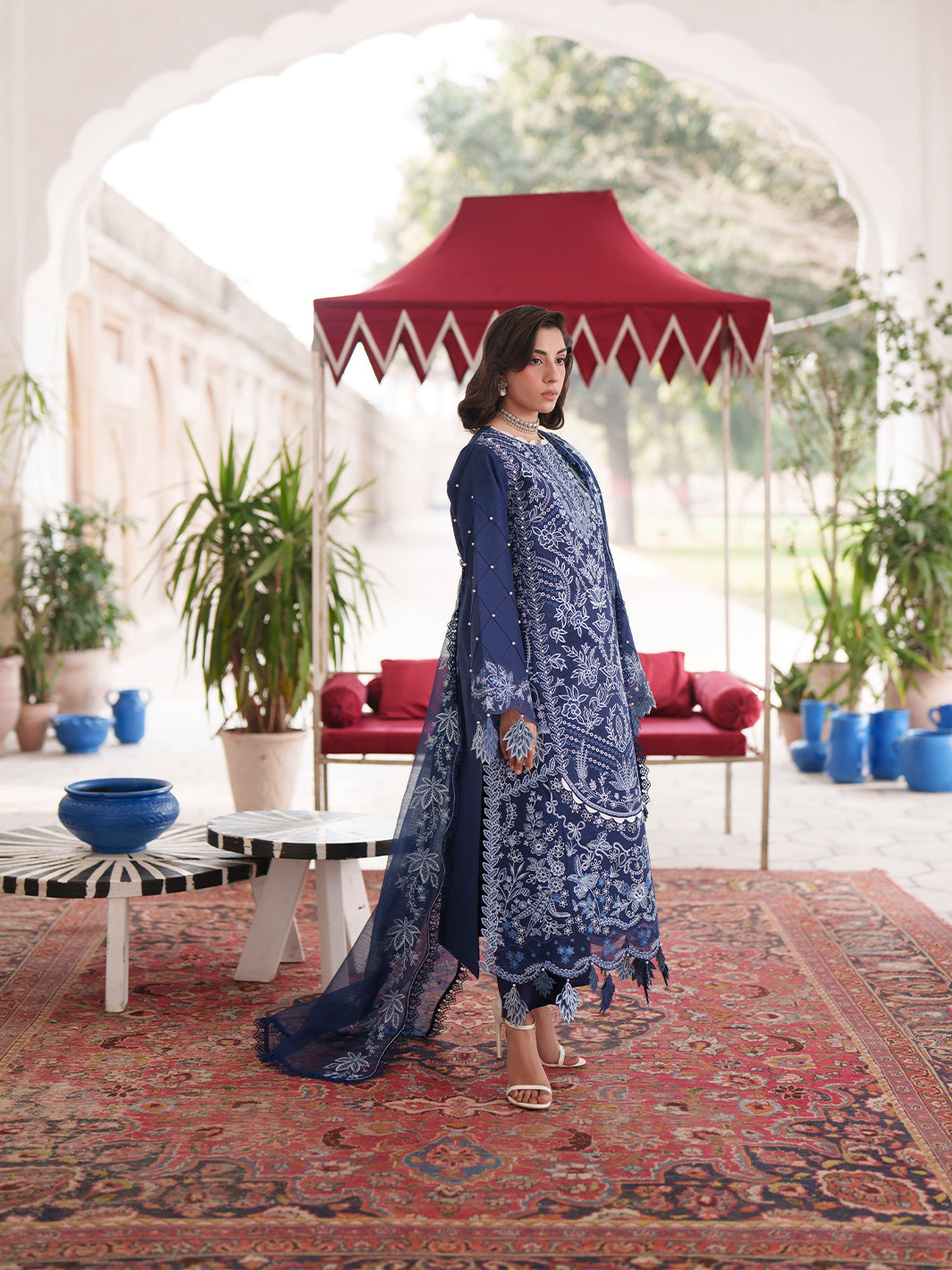 Mahnur | Nilofer Luxury Lawn 26 | NL-04