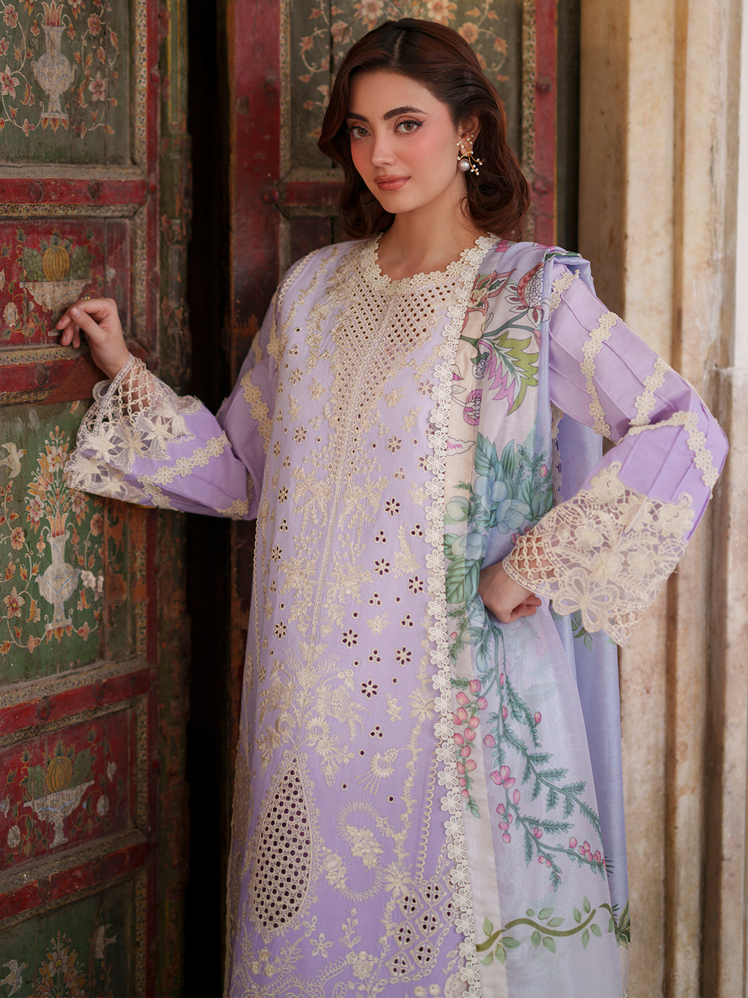 Mahnur | Nilofer Luxury Lawn 26 | NL-05