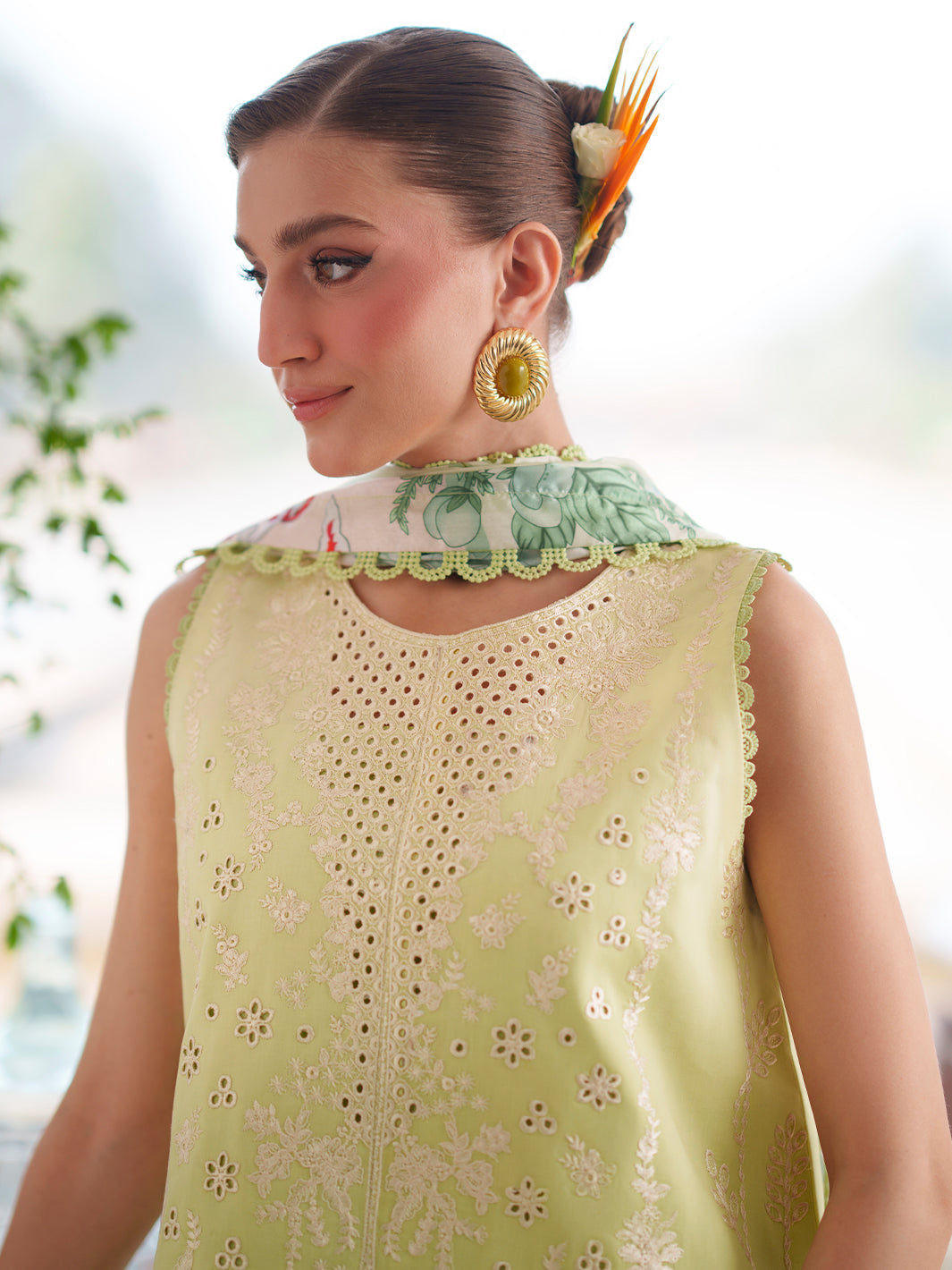 Mahnur | Nilofer Luxury Lawn 26 | NL-06