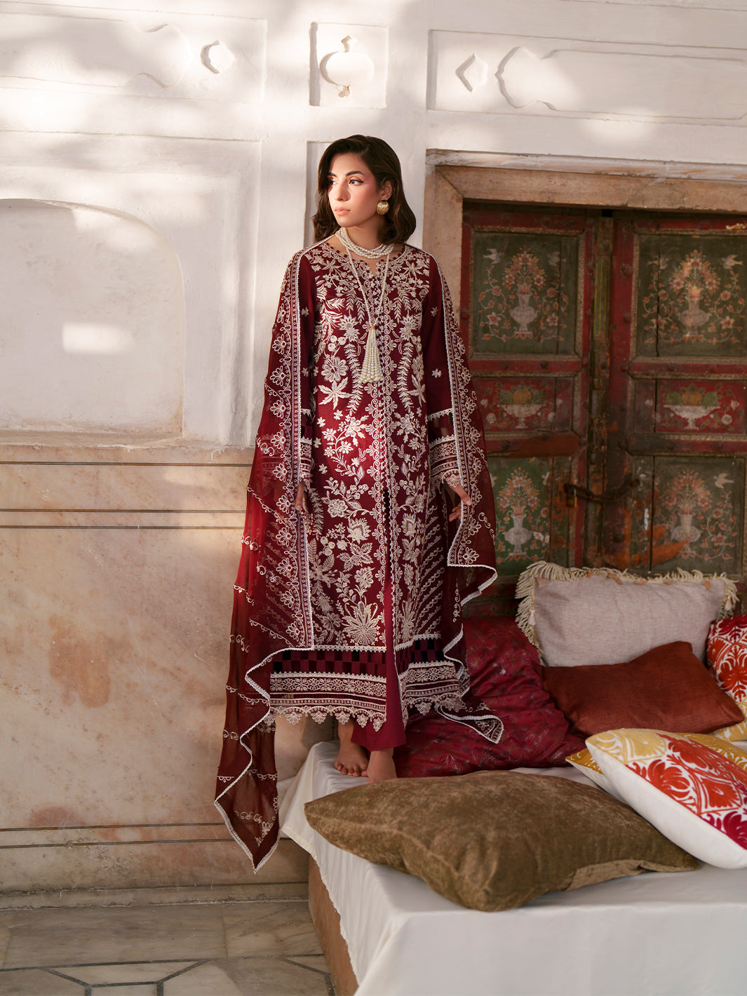 Mahnur | Nilofer Luxury Lawn 26 | NL-08