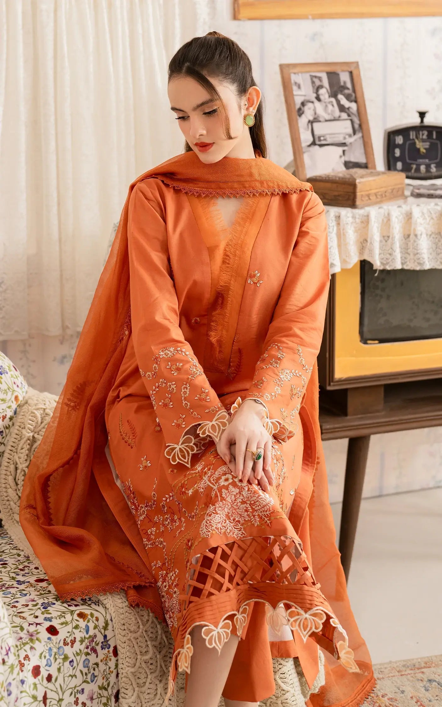 Asifa and Nabeel | Meraki Vintage 25 | Nargis (MVL25-19)