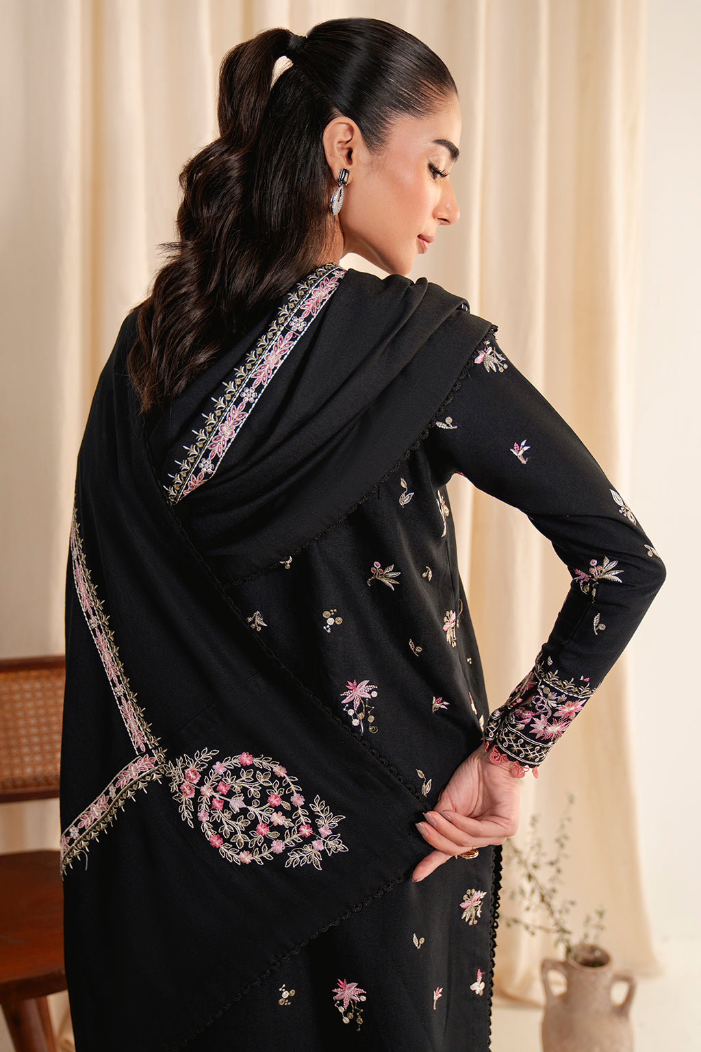 Neeshay | Fall Pret 24 | Noir Garden