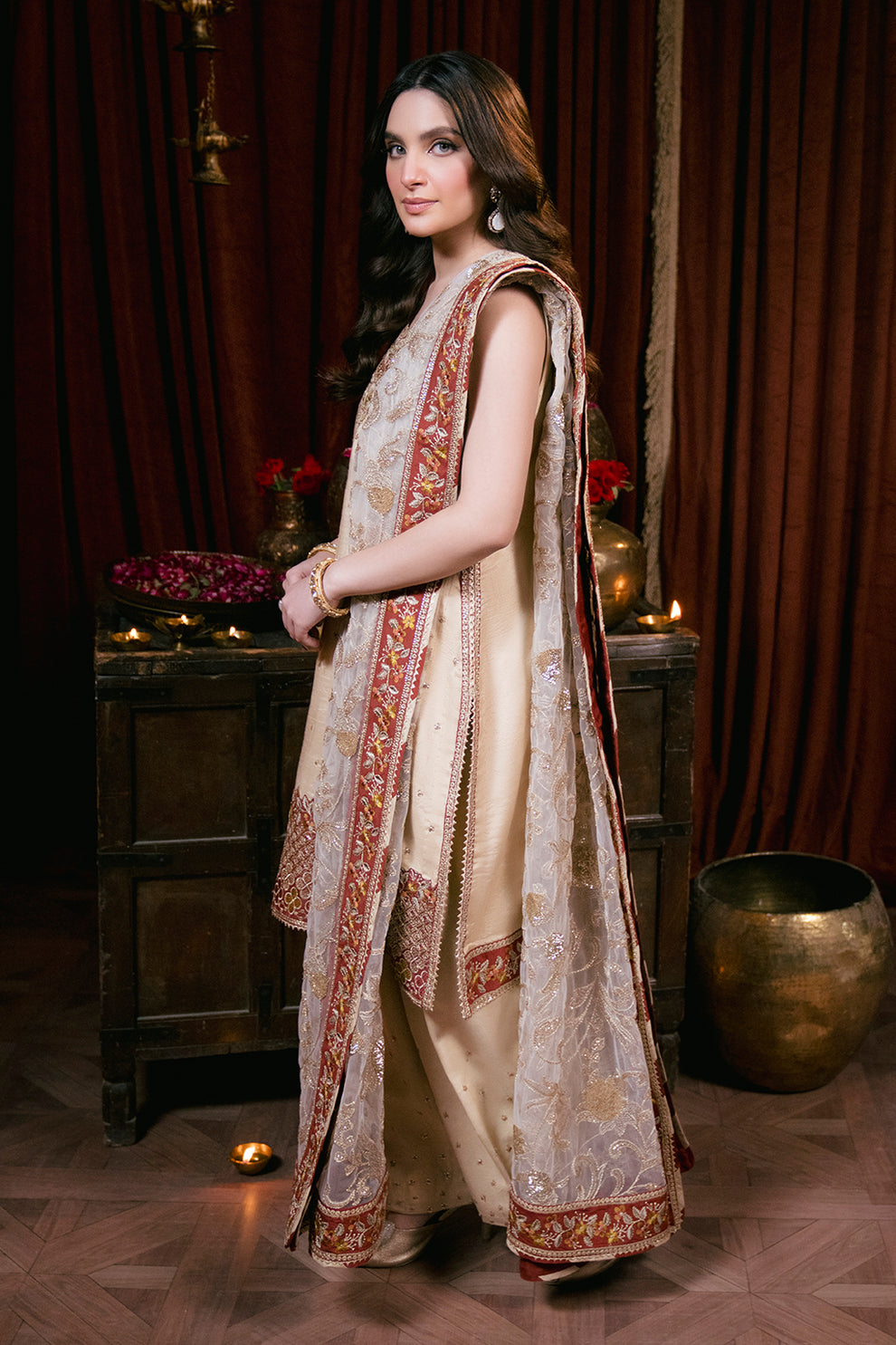 Neeshay | Shagun Formals | ROSHNI