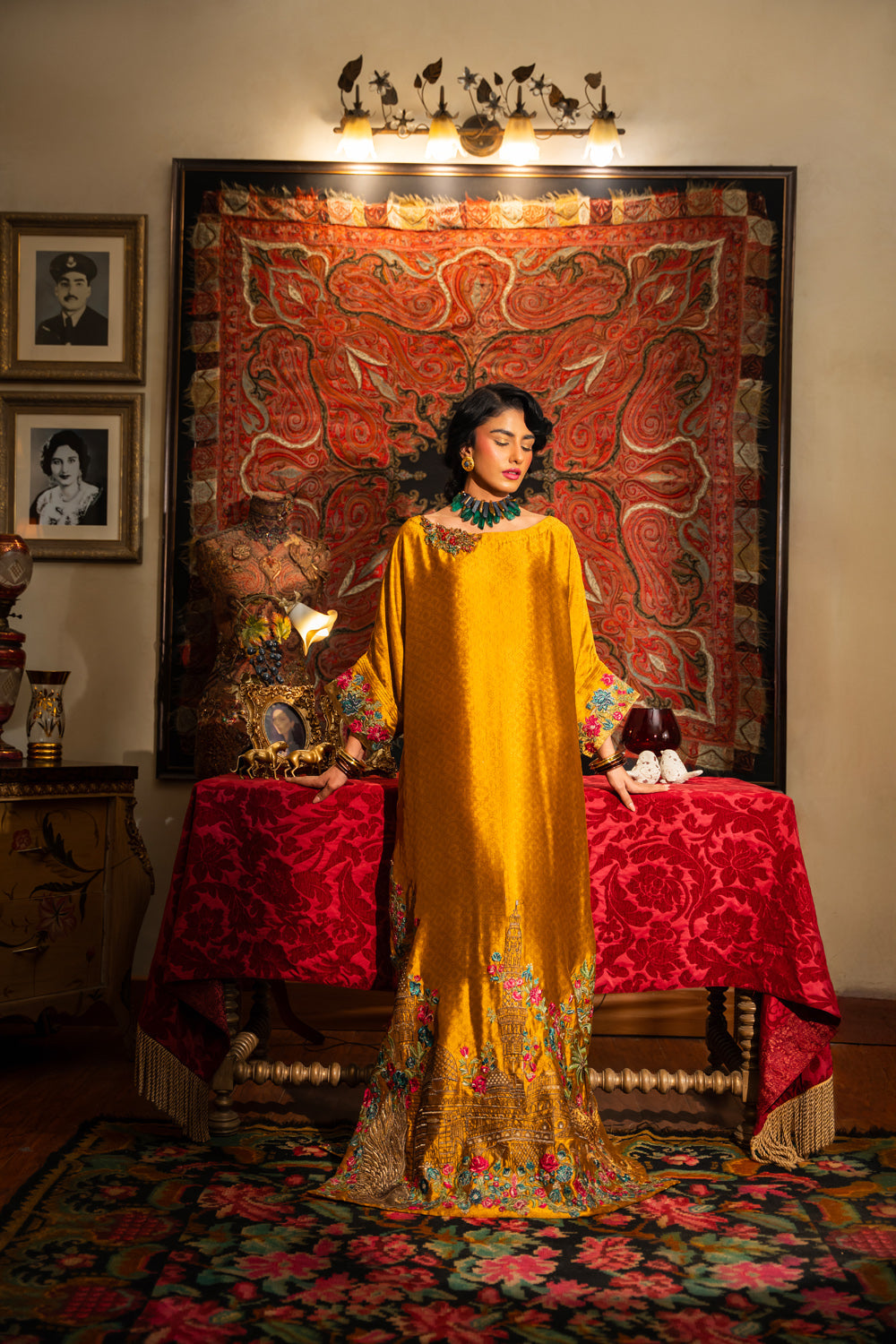 Nilofer Shahid | Aatish the Fire Within | Sunehri (1pc) â Aatish The Fire within