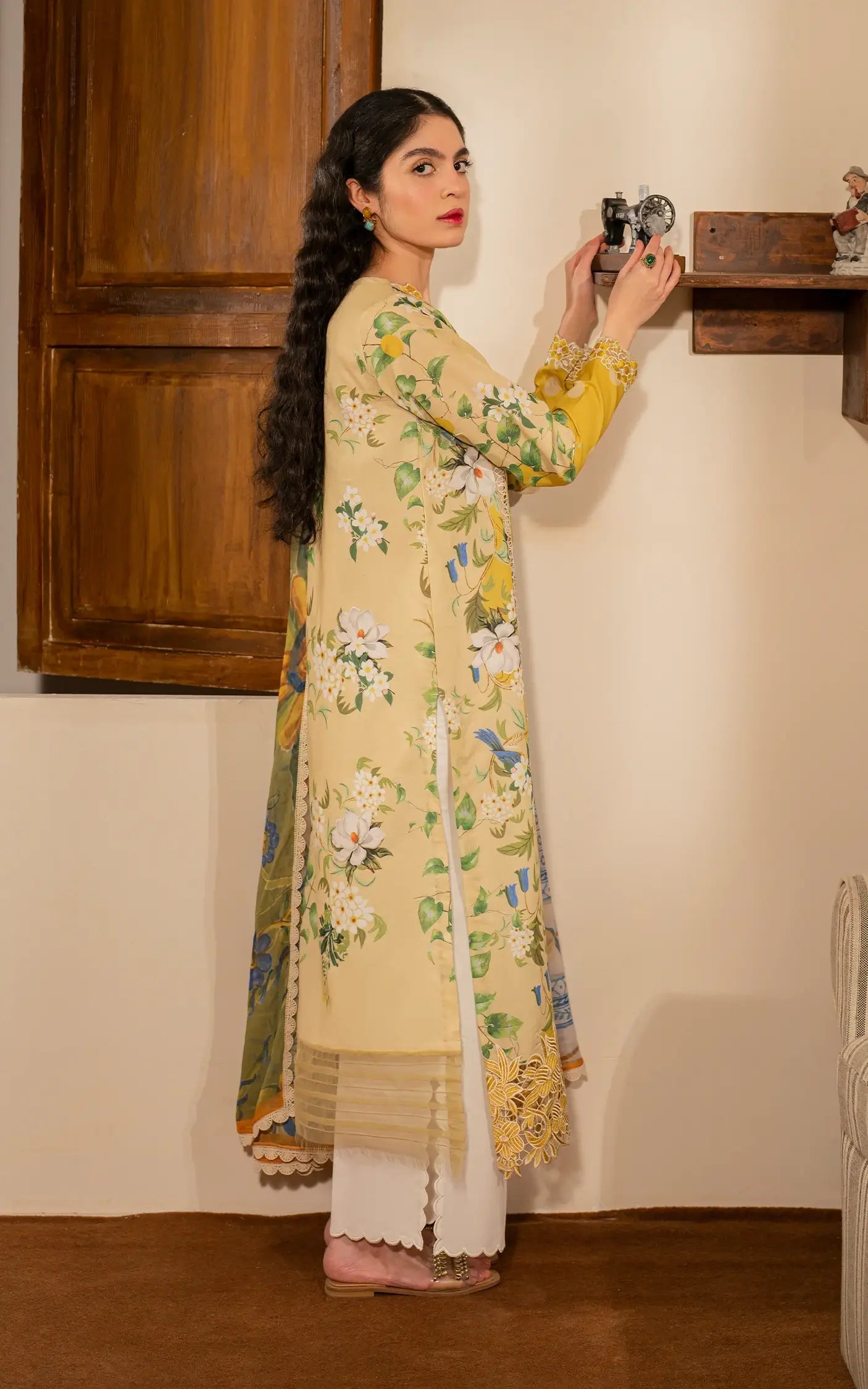 Asifa and Nabeel | Meraki Vintage 25 | Nimbu Pani (MVL25-04)