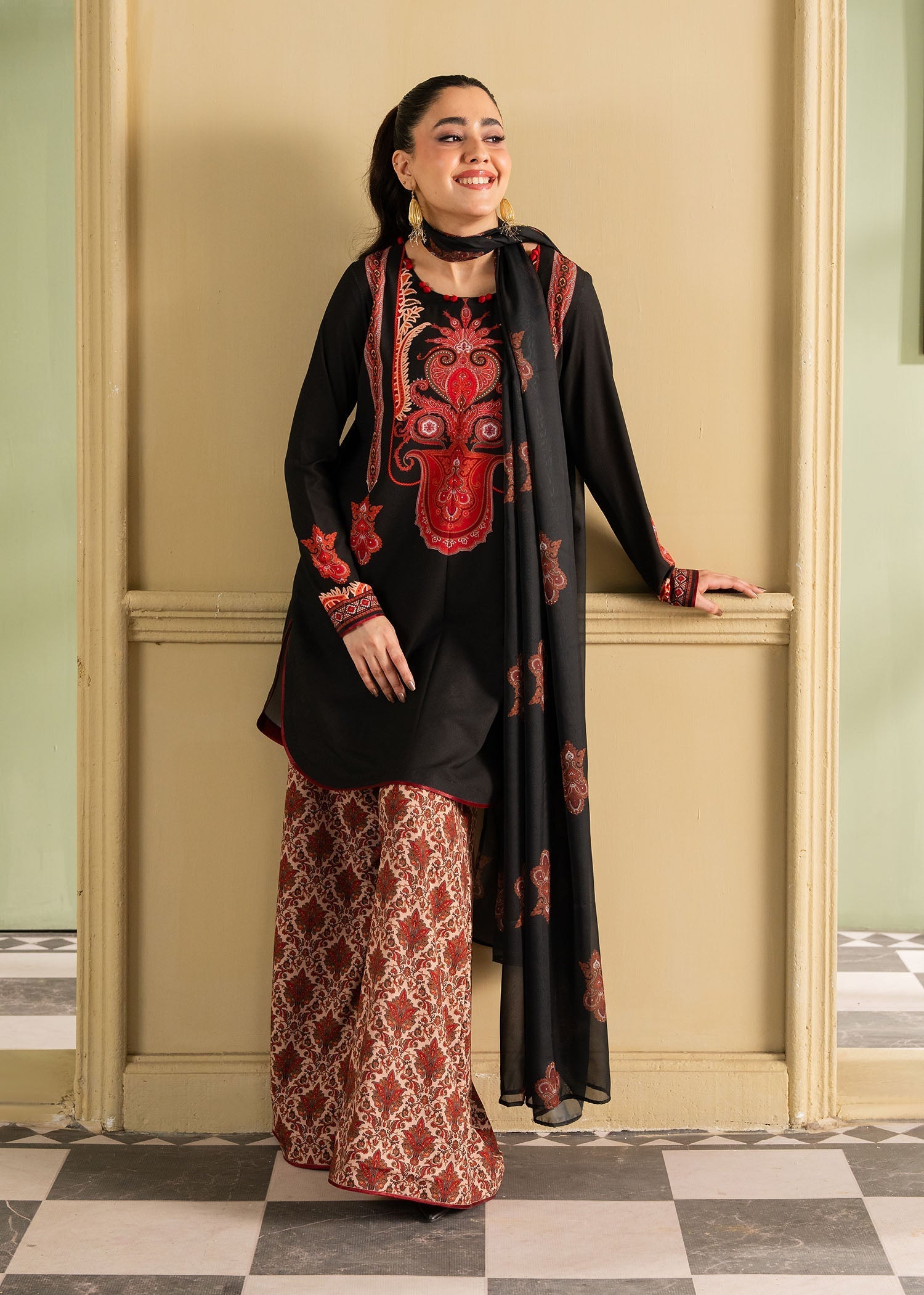Maria Osama Khan | Retro 26 | Fiora