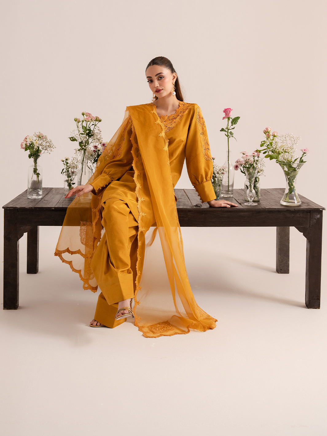 Izel | The Silk Chapter | Ochre