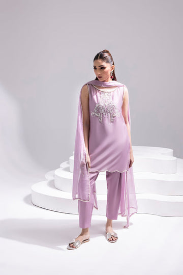 Amani | Aira Festive Wear | ZEEN â Hand Embellished Short Shirt with Slim Fit Shalwar & Chiffon Dupatta