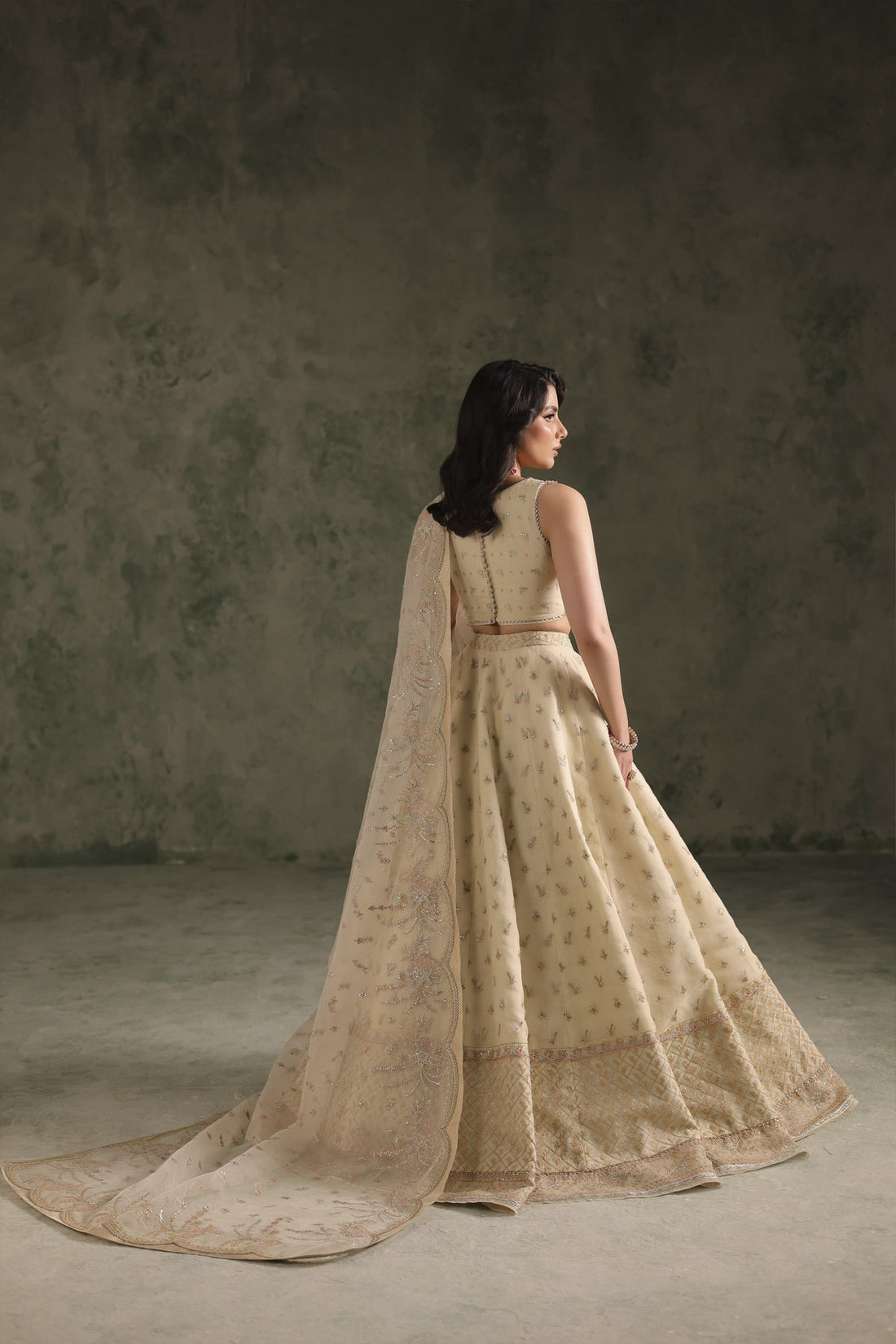 Imran Ramzan | Esmeree Wedding Formals |Pavone d’Ivoire