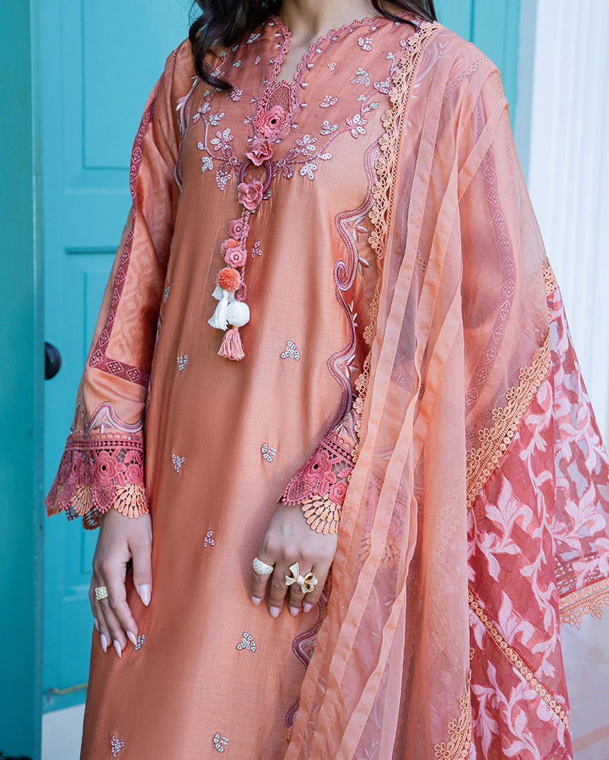Mushq | Euphoria Pret | Peach Reverie