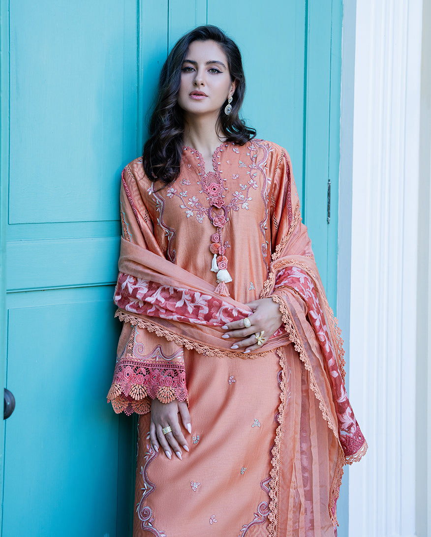 Mushq | Euphoria Pret | Peach Reverie