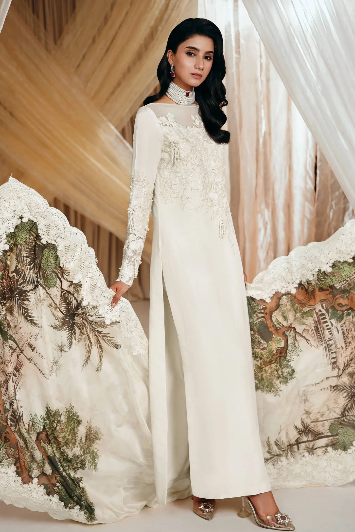 Musferah Saad | Mystere Formals | Pearl Symphony