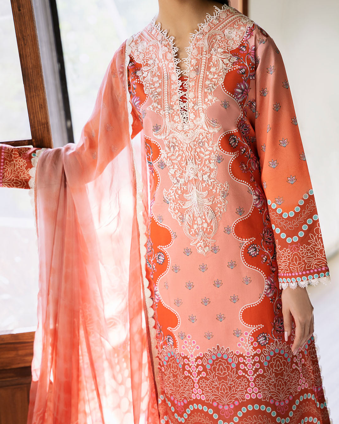 Roheenaz | Flora Printed Lawn | Serenade