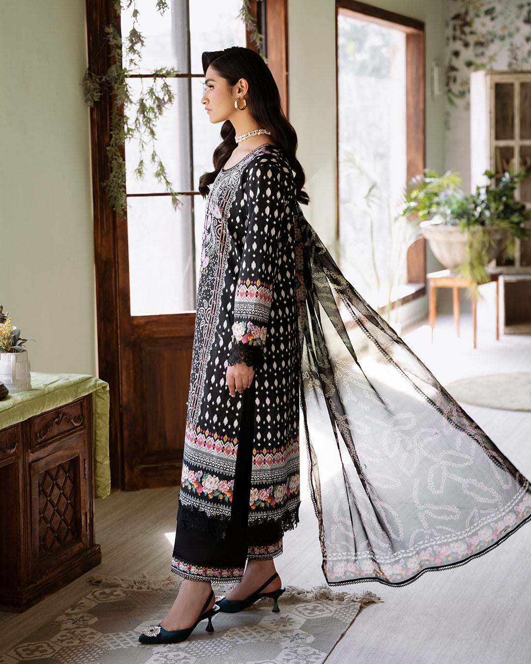 Roheenaz | Flora Printed Lawn | Veridian