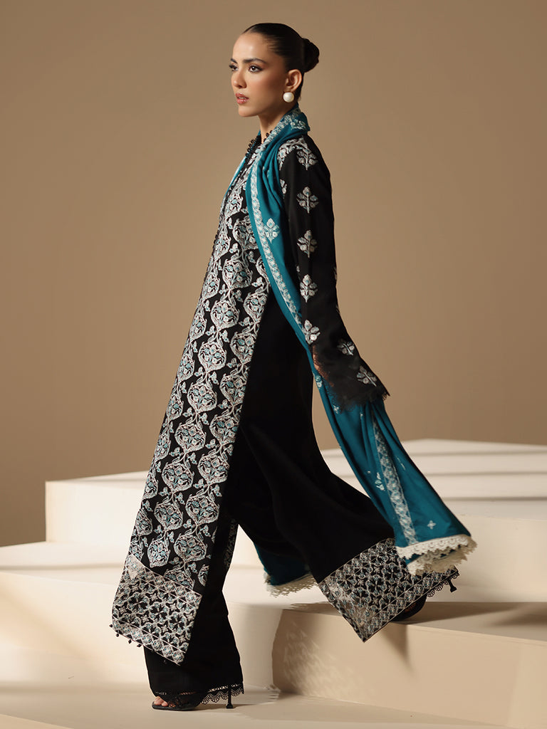 Rajbari | Nissa Embroidered Shawl | Embroidered Shawl Series 04