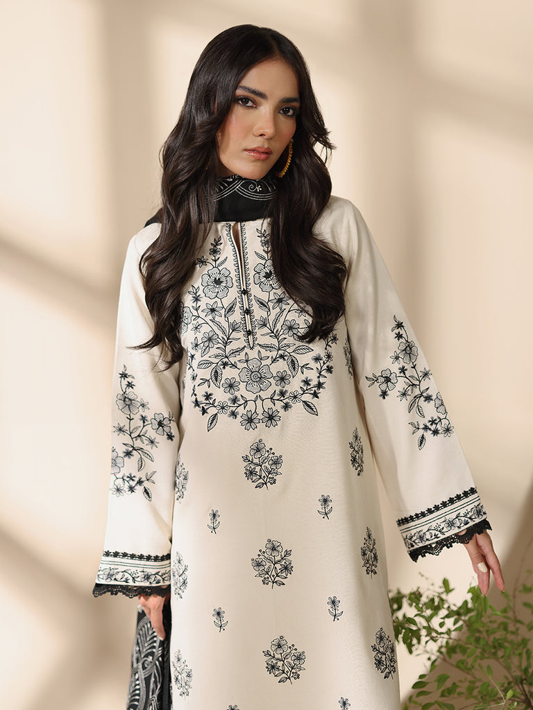 Rajbari | Nissa Embroidered Shawl | Embroidered Shawl Series 08