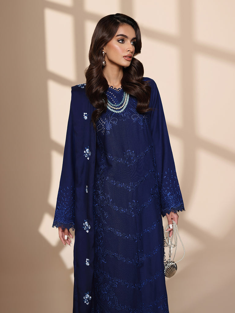 Rajbari | Nissa Embroidered Shawl | Embroidered Shawl Series 01