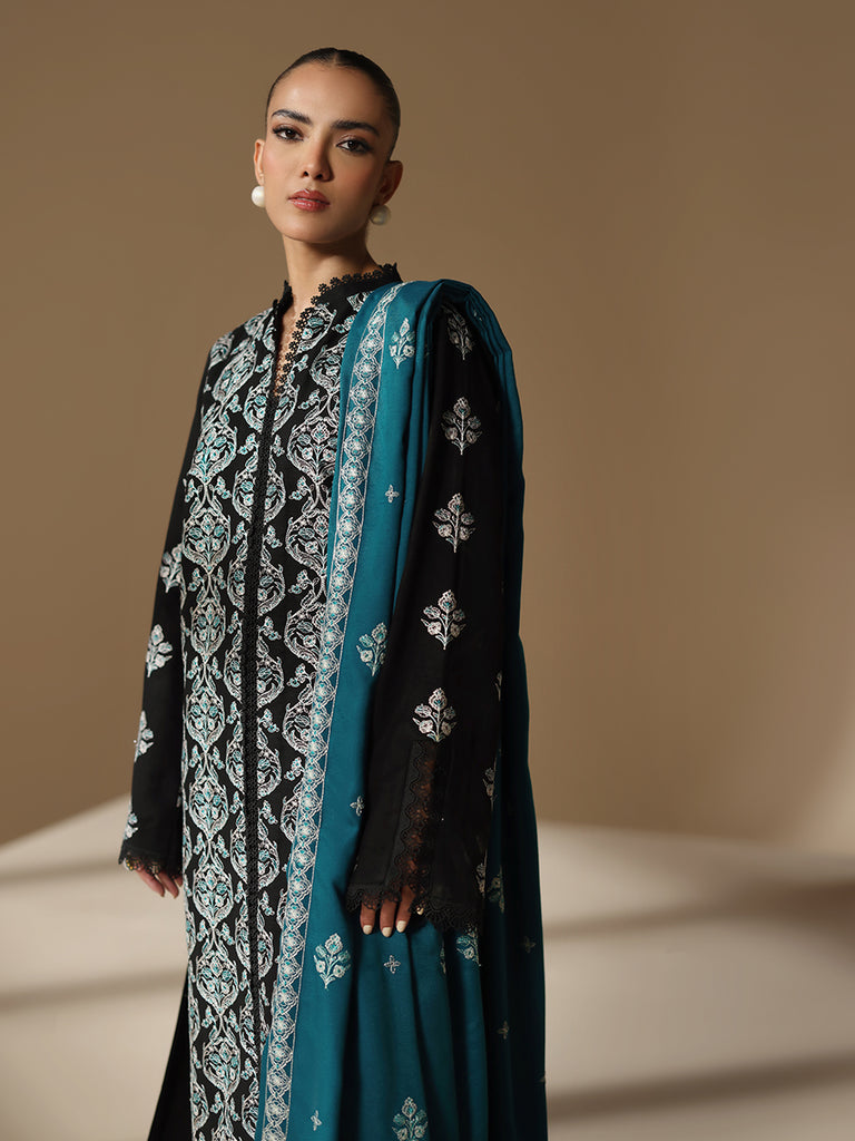 Rajbari | Nissa Embroidered Shawl | Embroidered Shawl Series 04