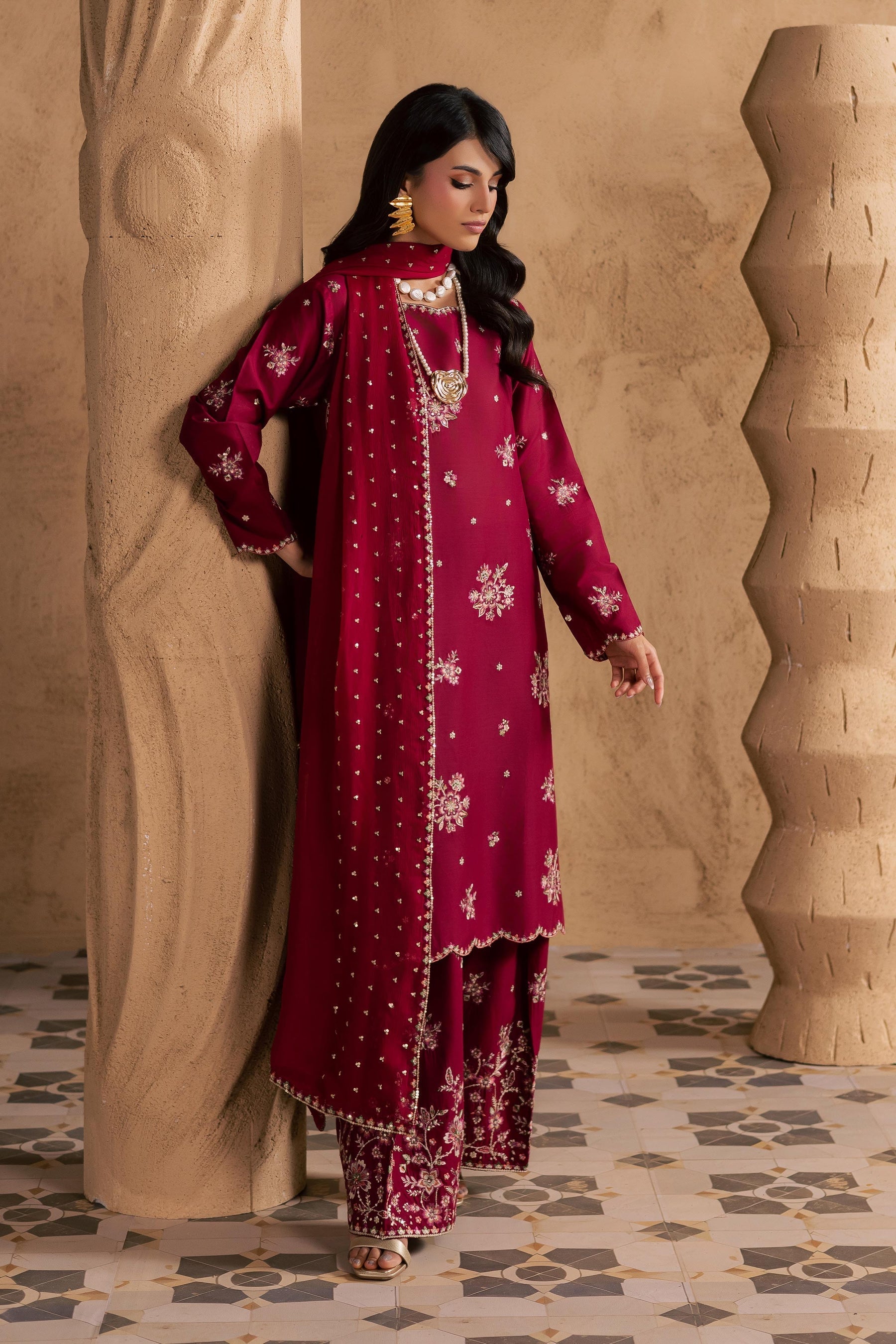 Batik | Festive Eid 26 | Red Queen